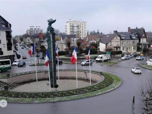 Hotel Le Hussard Alençon Exterior foto
